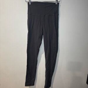 TNA Aritzia Womens‎ Leggings Dark Grey Small Low Rise Yoga Gym Workout